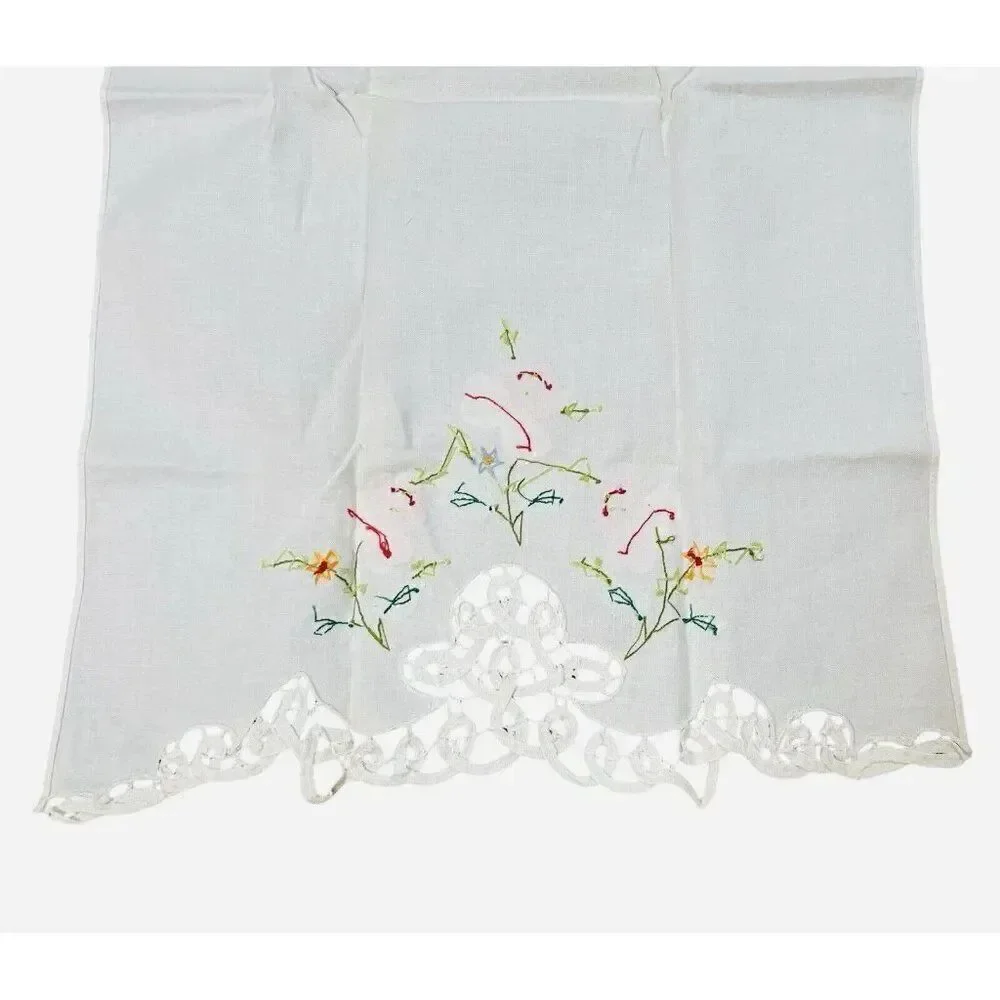 Vintage Pink Flower Linen Tea Towels Set 2 Lace Edge 22x14 Appliqué Embroidered
